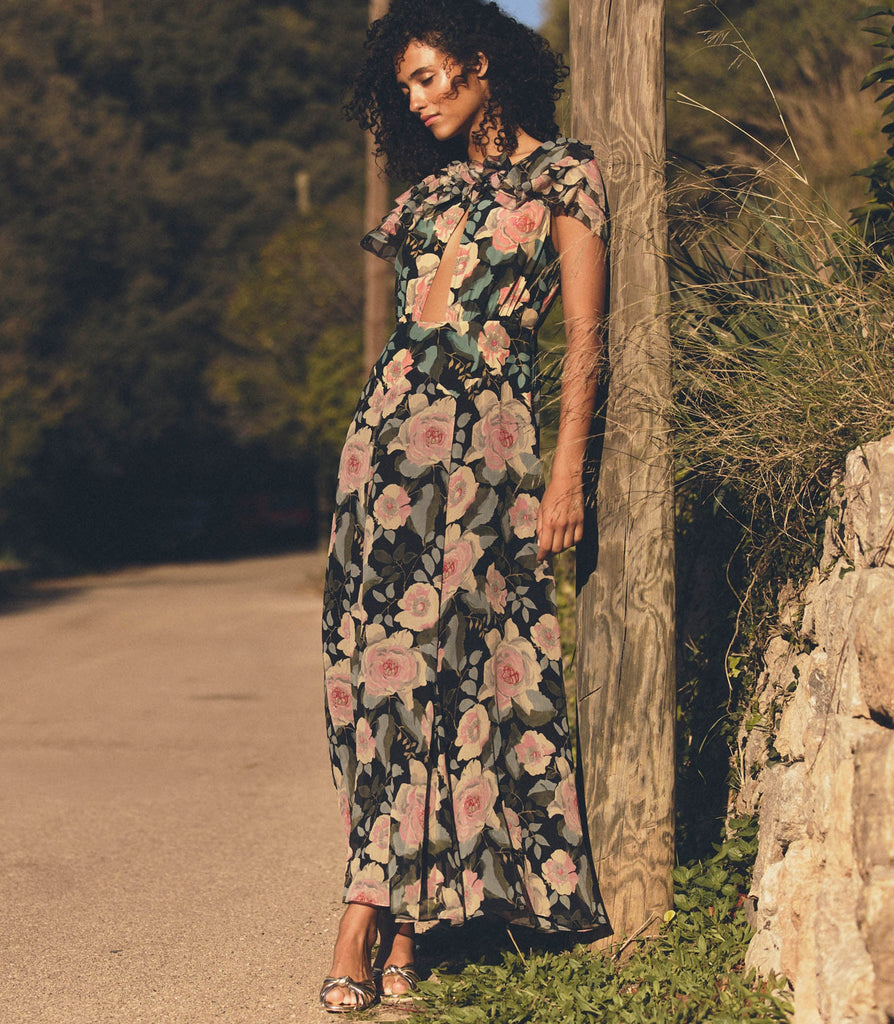 AMIRA DRESS -- ROSE GARDEN FLORAL