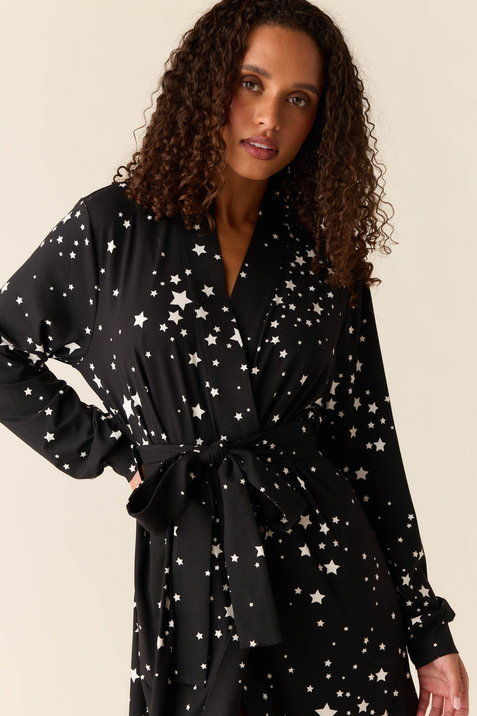 Quinn Cloud Jersey Banded Short Robe in Black Stars