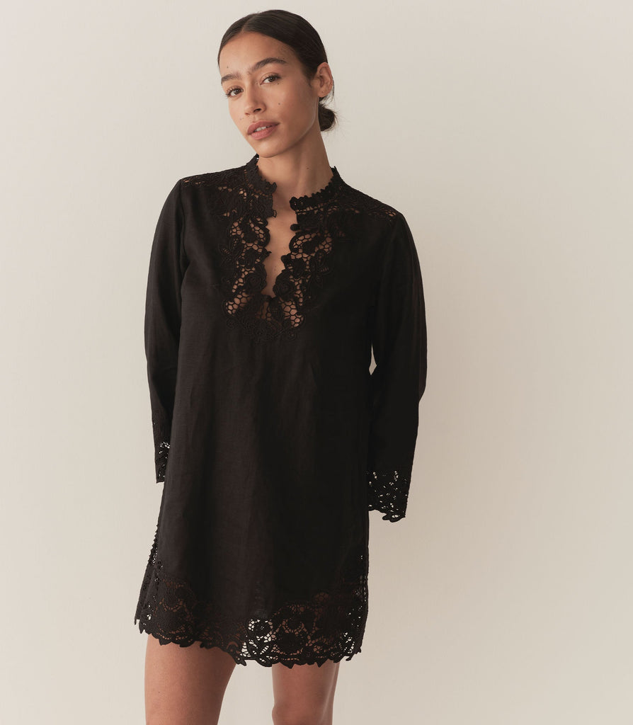 ROSELIE TUNIC -- BLACK